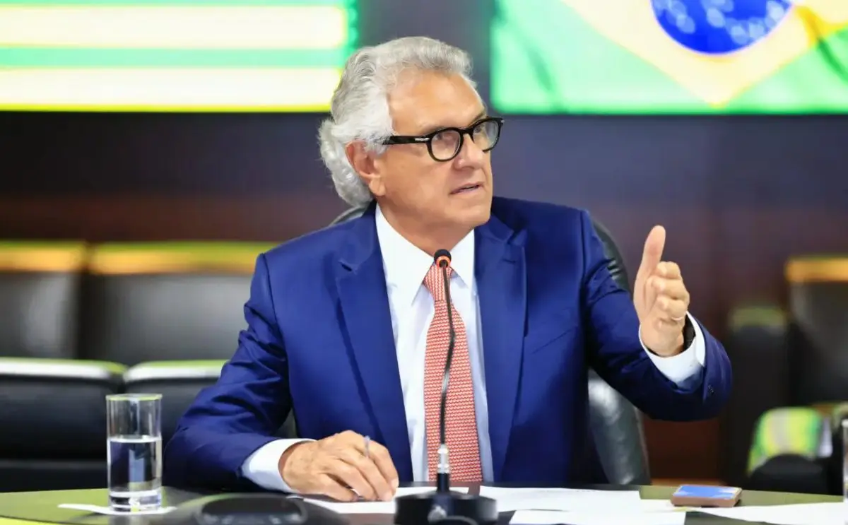INVESTIGAÇÃO REVELA: TRAJETÓRIA DE RONALDO CAIADO É RARA EXCEÇÃO ENTRE OS GRANDES NOMES DA POLÍTICA NACIONAL