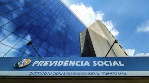 2024 foi o ano  que a Fraude no INSS engordou e descontos irregulares em aposentadorias atingiu milhões de beneficiários