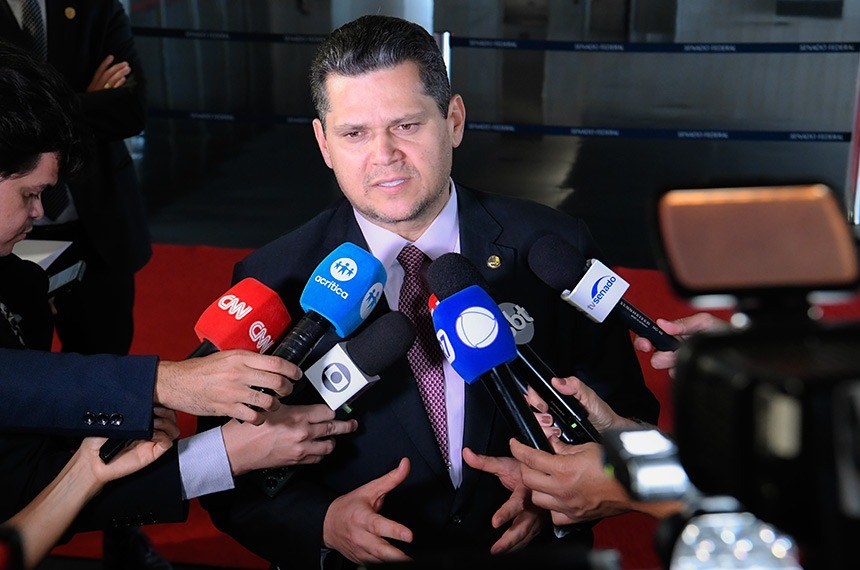 Fim da reeleição: divergências sobre mandatos e unificação de datas podem atrasar votação no Senado