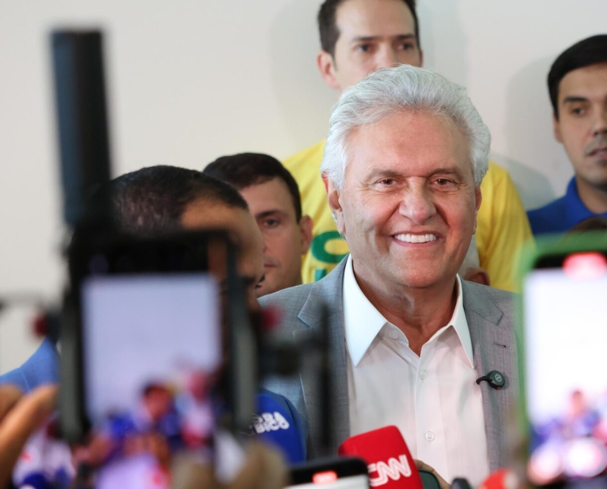 CAIADO