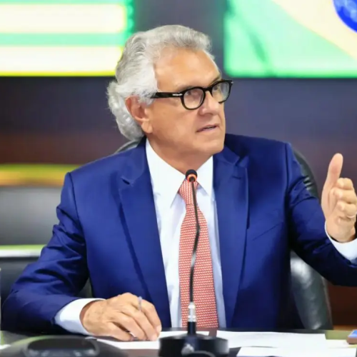 INVESTIGAÇÃO REVELA: TRAJETÓRIA DE RONALDO CAIADO É RARA EXCEÇÃO ENTRE OS GRANDES NOMES DA POLÍTICA NACIONAL